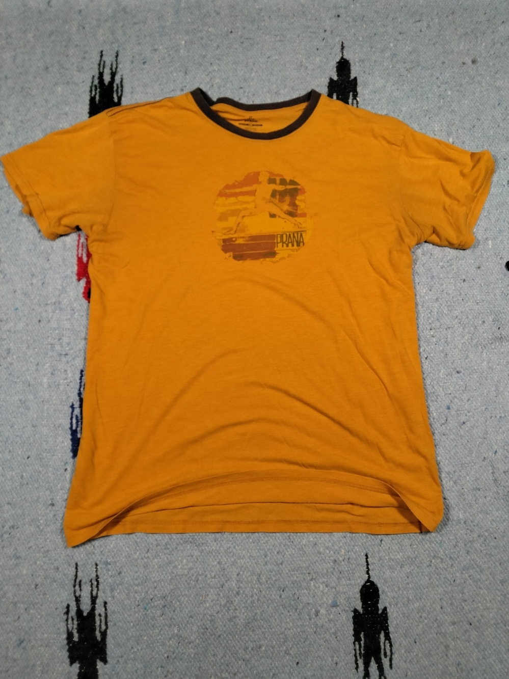 prAna Breathe Men's XL Hiking Yellow Graphic Print Crew Neck Short Sleeve Tee